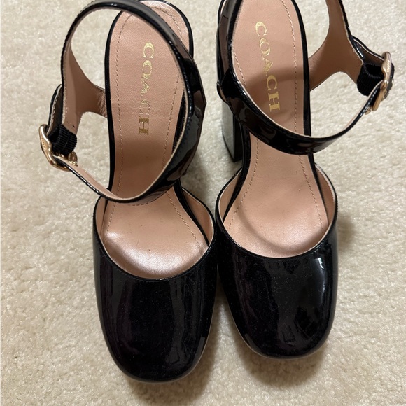 Coach Isabella Black Patent Leather Heels size 7 - Picture 1 of 5